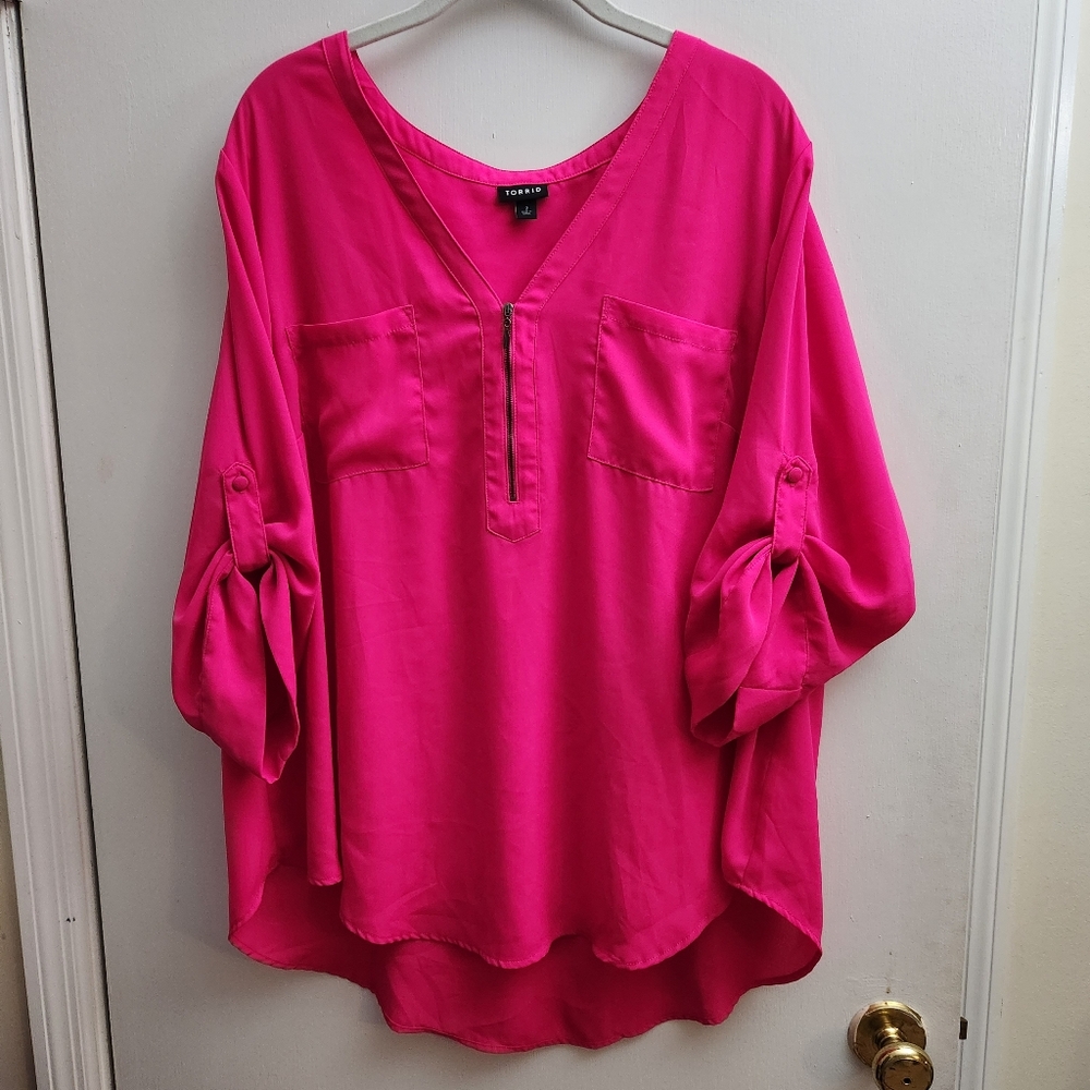 Torrid blouse (Hot Pink)